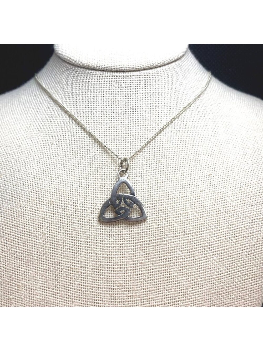 Celtic Trinity Knot Sterling Silver 925 Pendant Necklace Size 17.5''